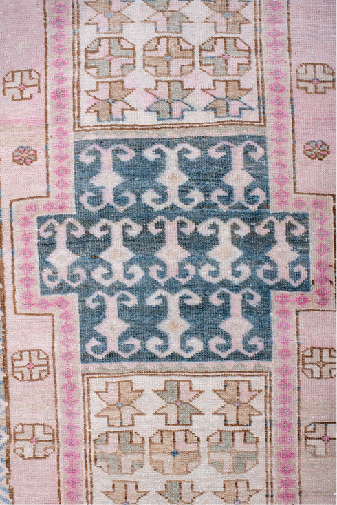 Antique Sarab Runner Rug (3' x 8')